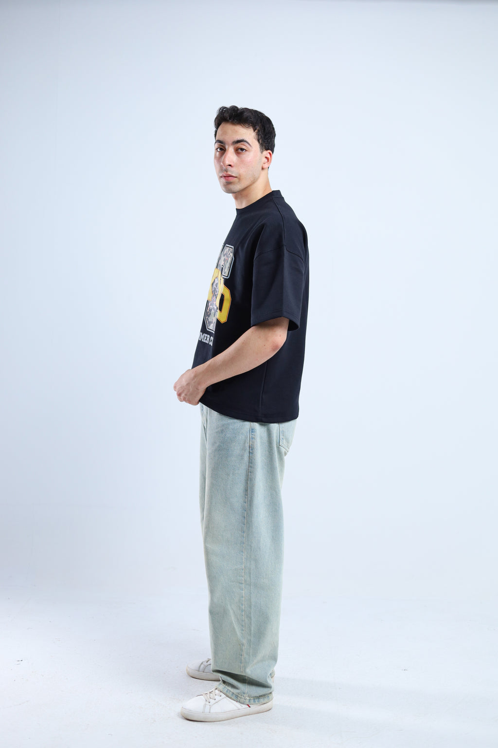 Tokyo 26 Boxy Tee - Black / White / Cyan