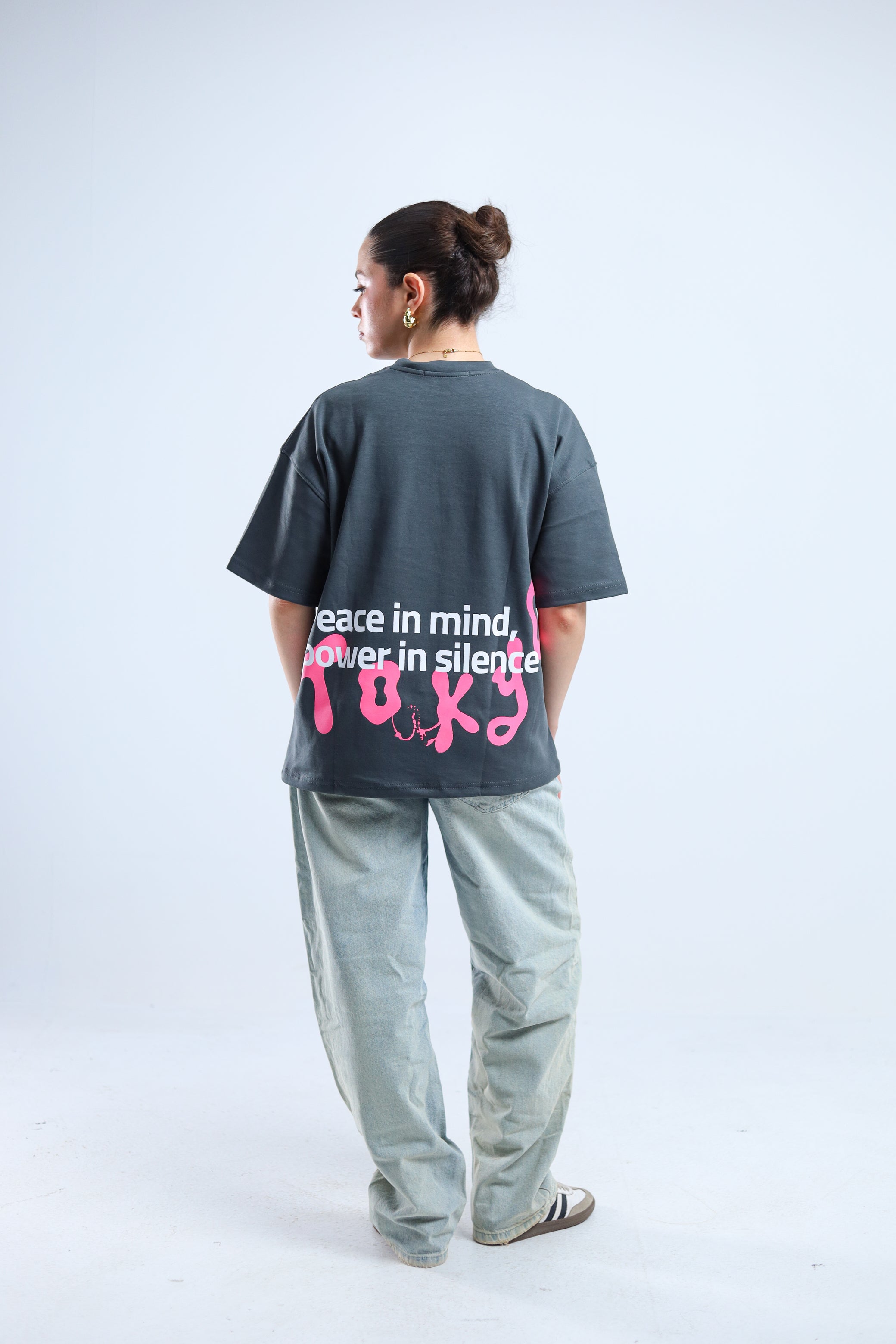 TF Star Boxy Tee - Black / Dark Gray