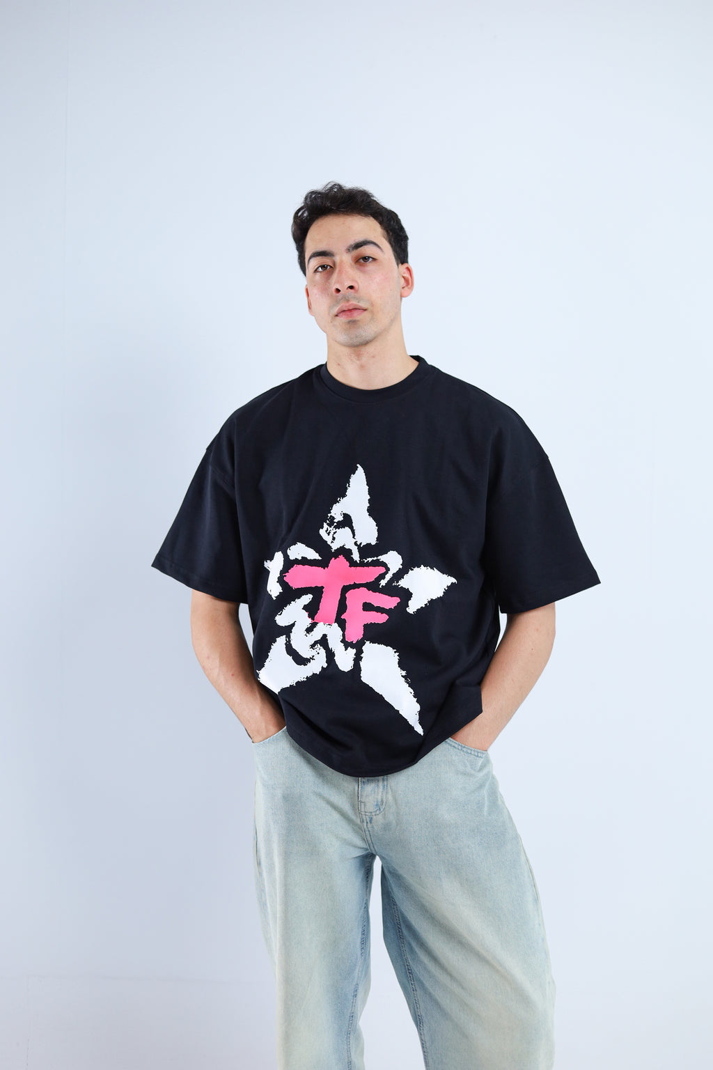 TF Star Boxy Tee - Black / Dark Gray