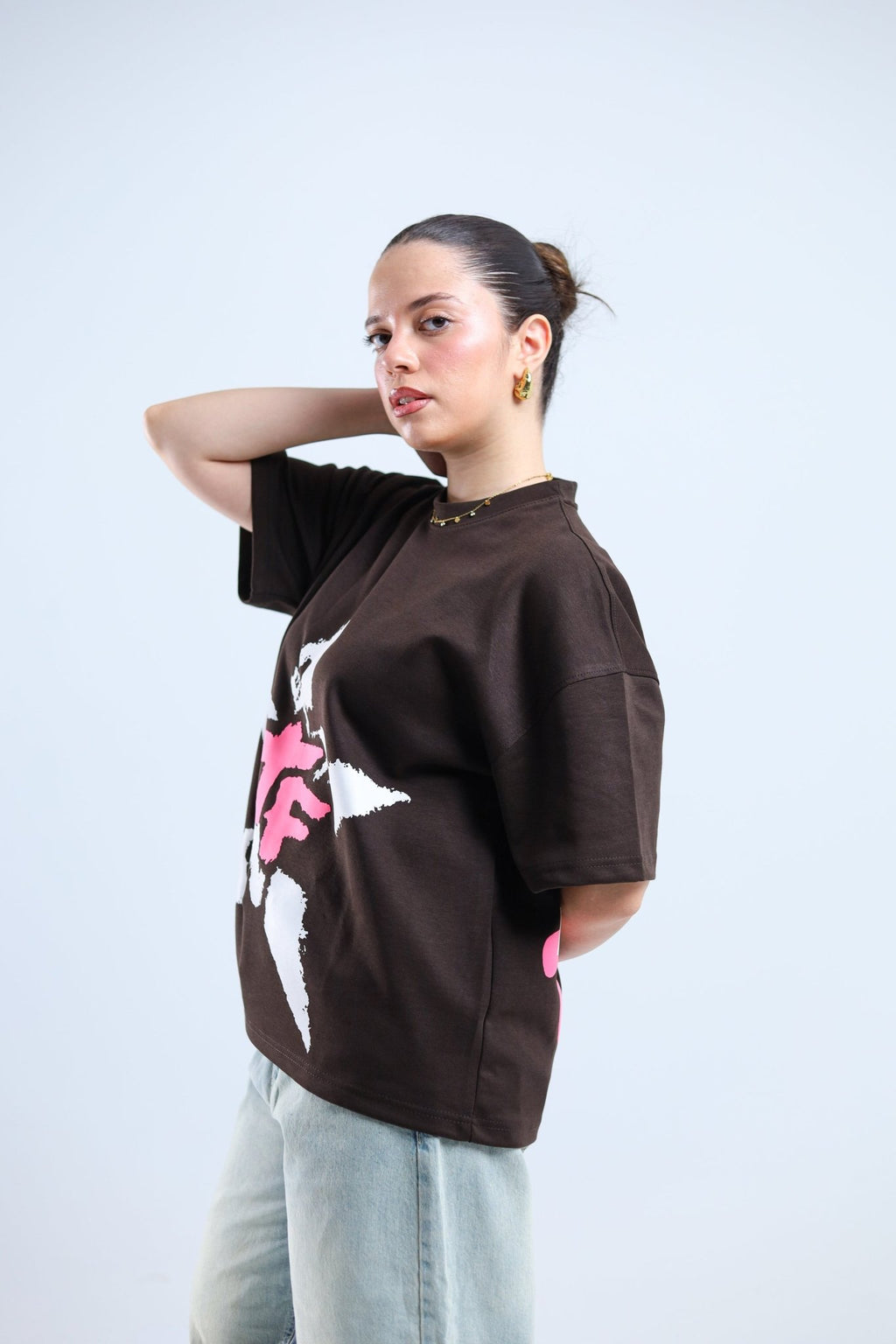 TF Star Boxy Tee - White / Brown - Tokyo Store